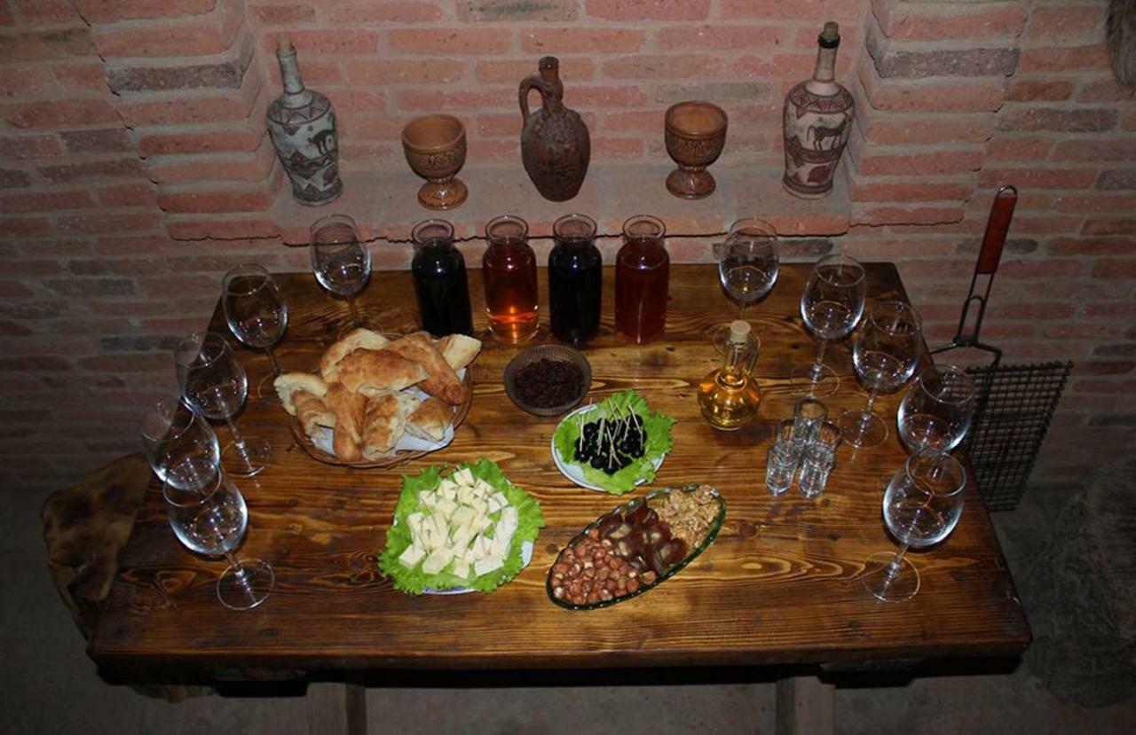 Apartamenti Laliashvilebi'S Wine Cellar Tiflis Dış mekan fotoğraf